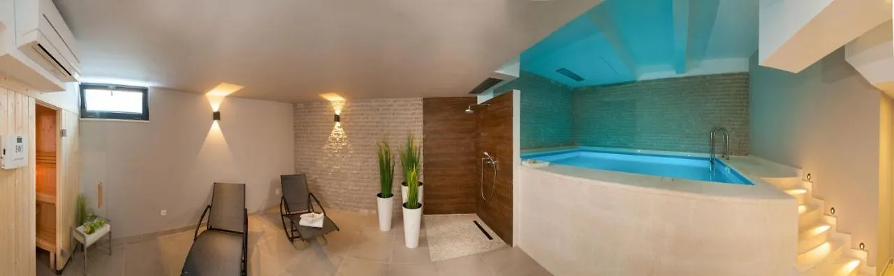 Villa Trogir Twins 1