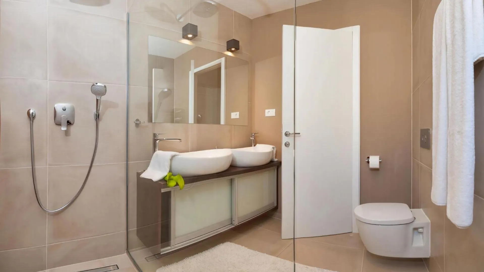 Villa Trogir Twins 1 Croatia