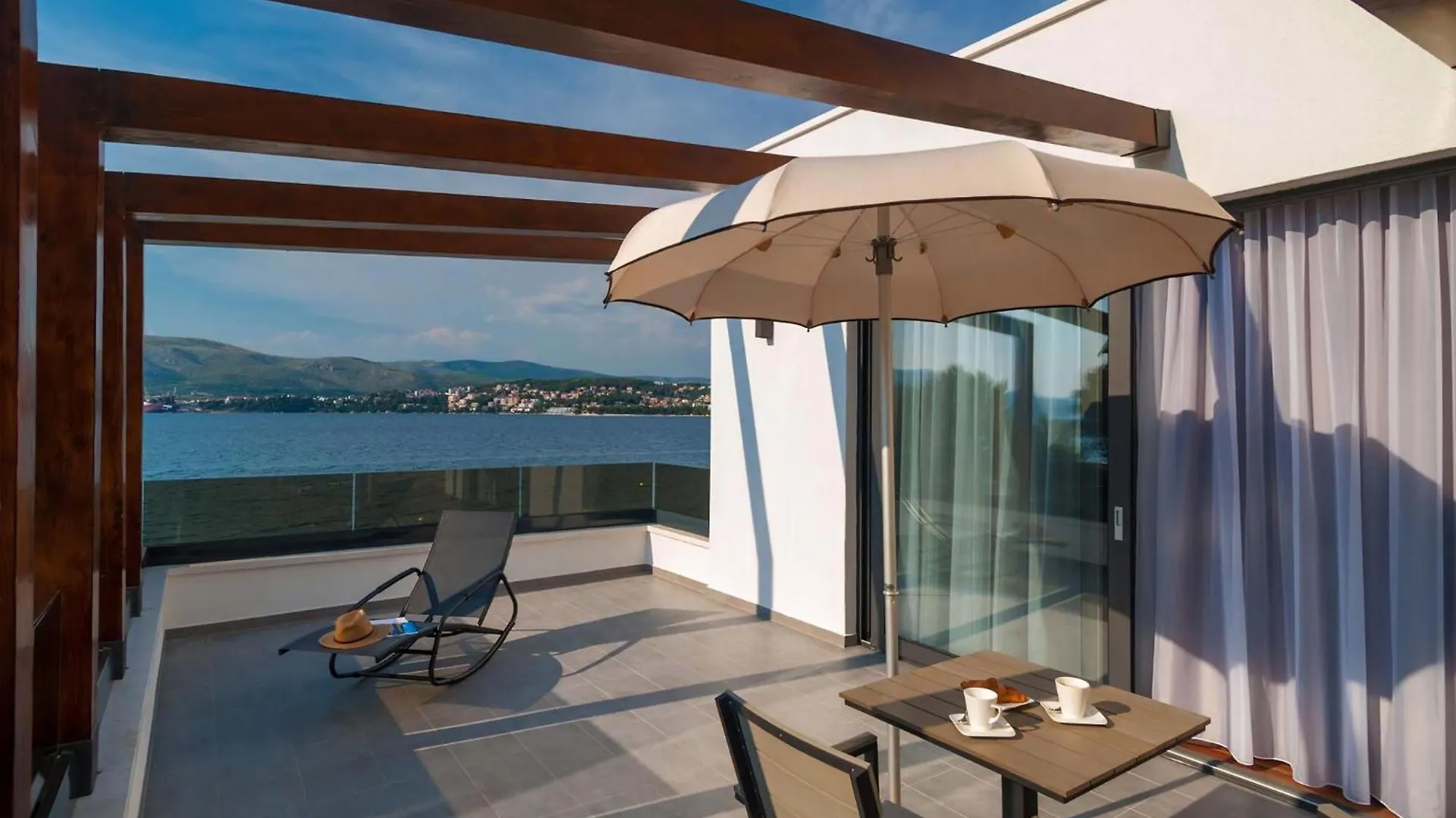 Villa Trogir Twins 1
