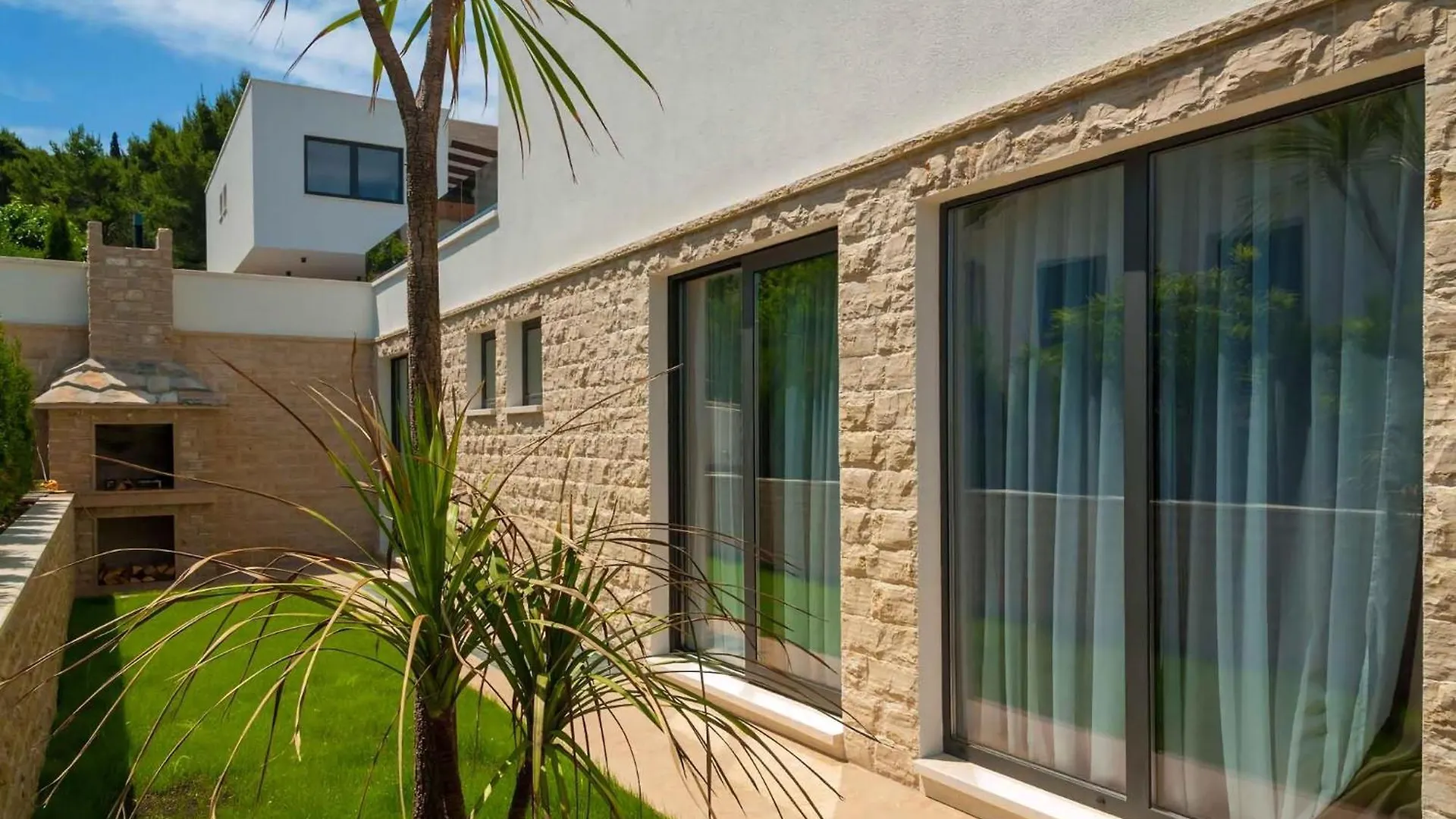 Villa Trogir Twins 1