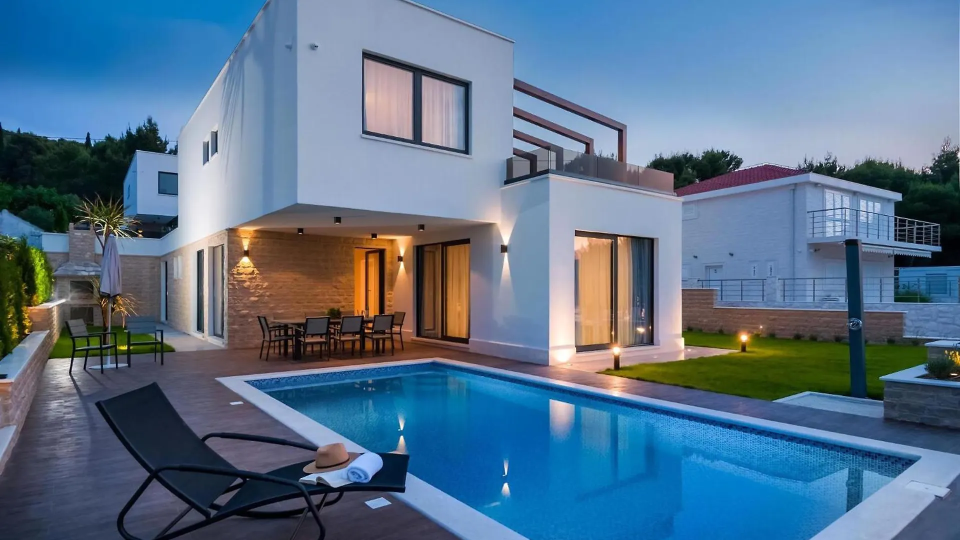 Villa Trogir Twins 1