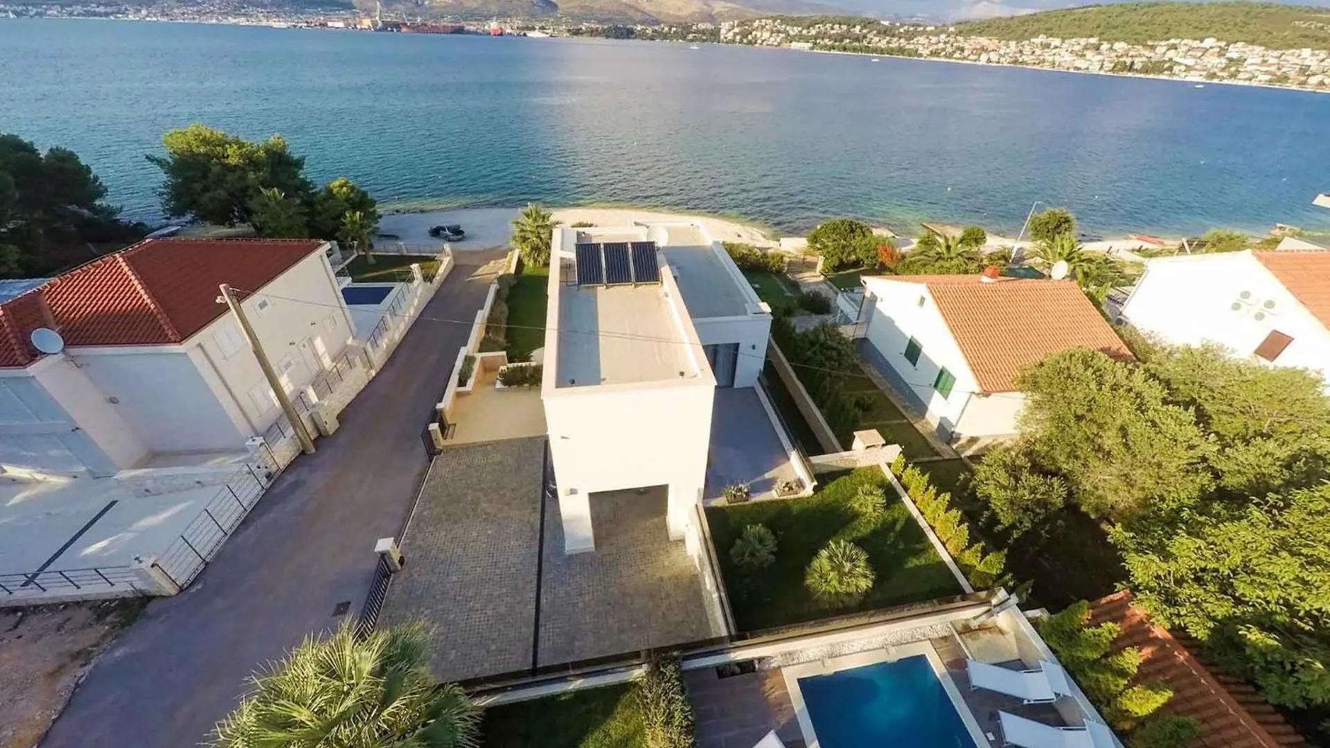 Villa Trogir Deluxe 1 6 Beautiful Bedrooms - Sea Front Private Pools - Sauna