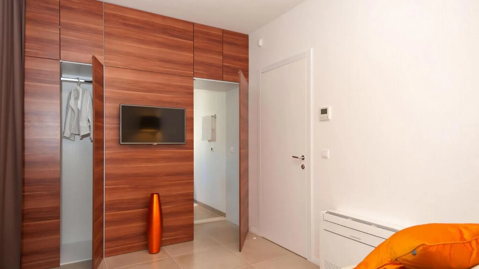 Villa Trogir Twins 1